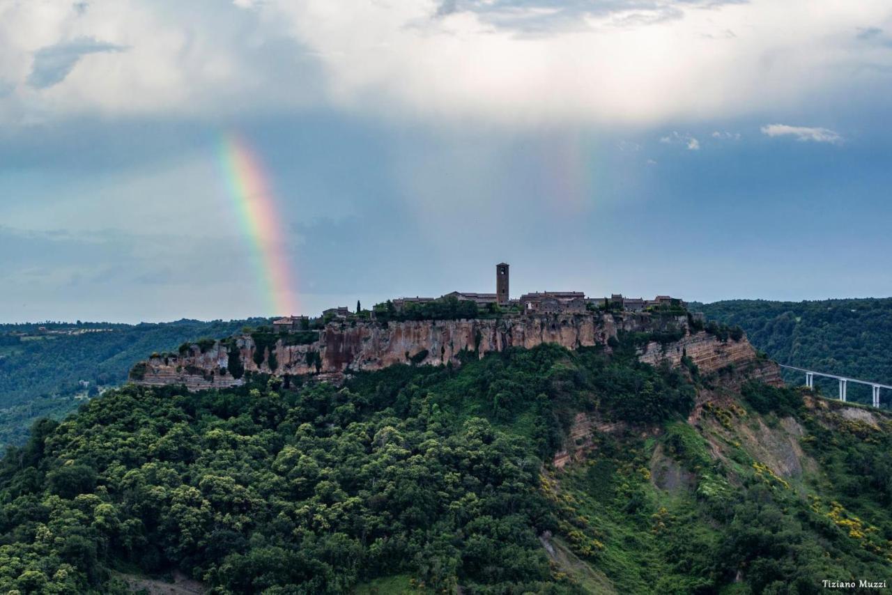 La Finestra Su Civita Lubriano Exterior photo